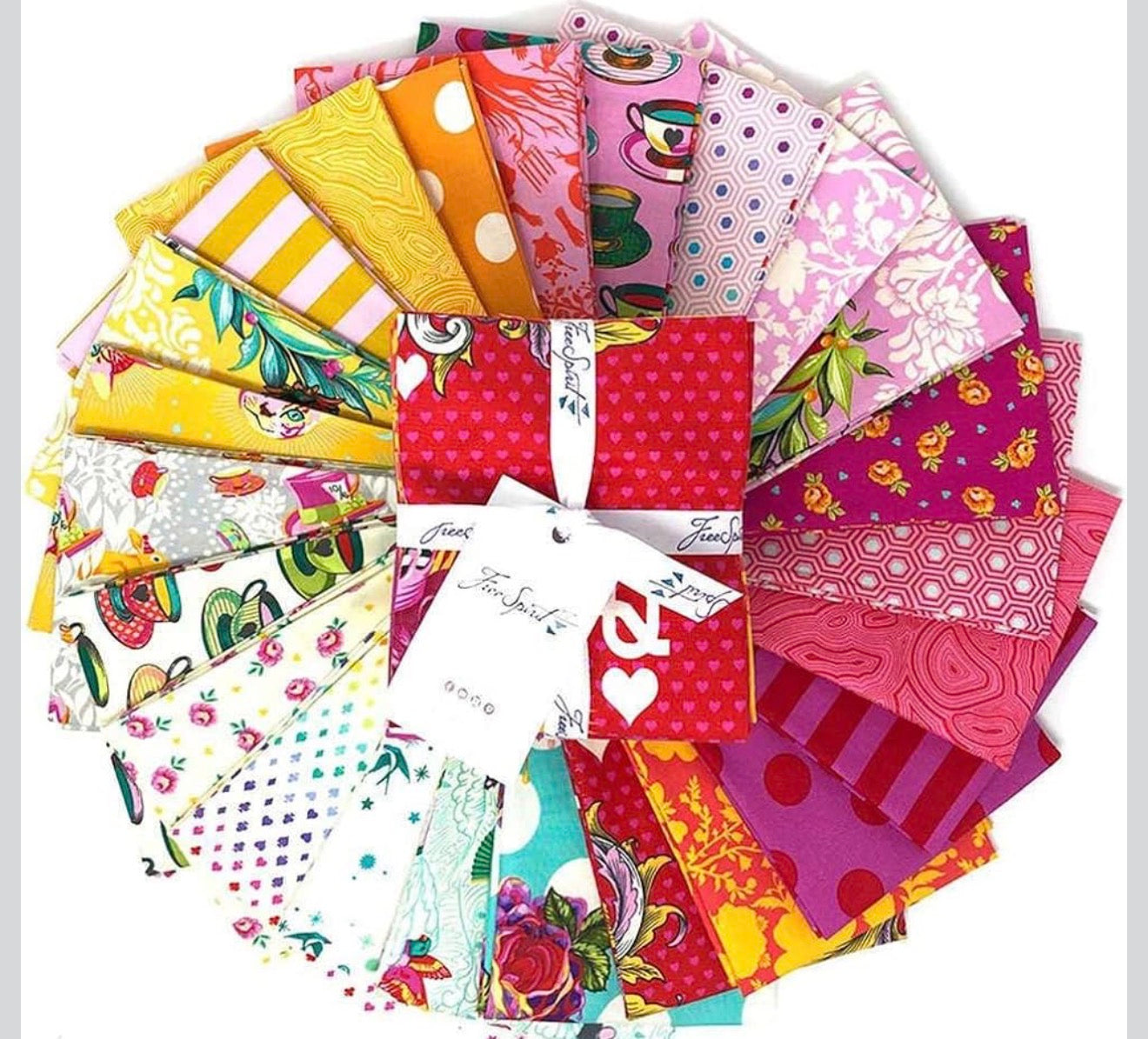 Penelope’s Stash - Fat Quarter Bundle of Curiouser & Curiouser